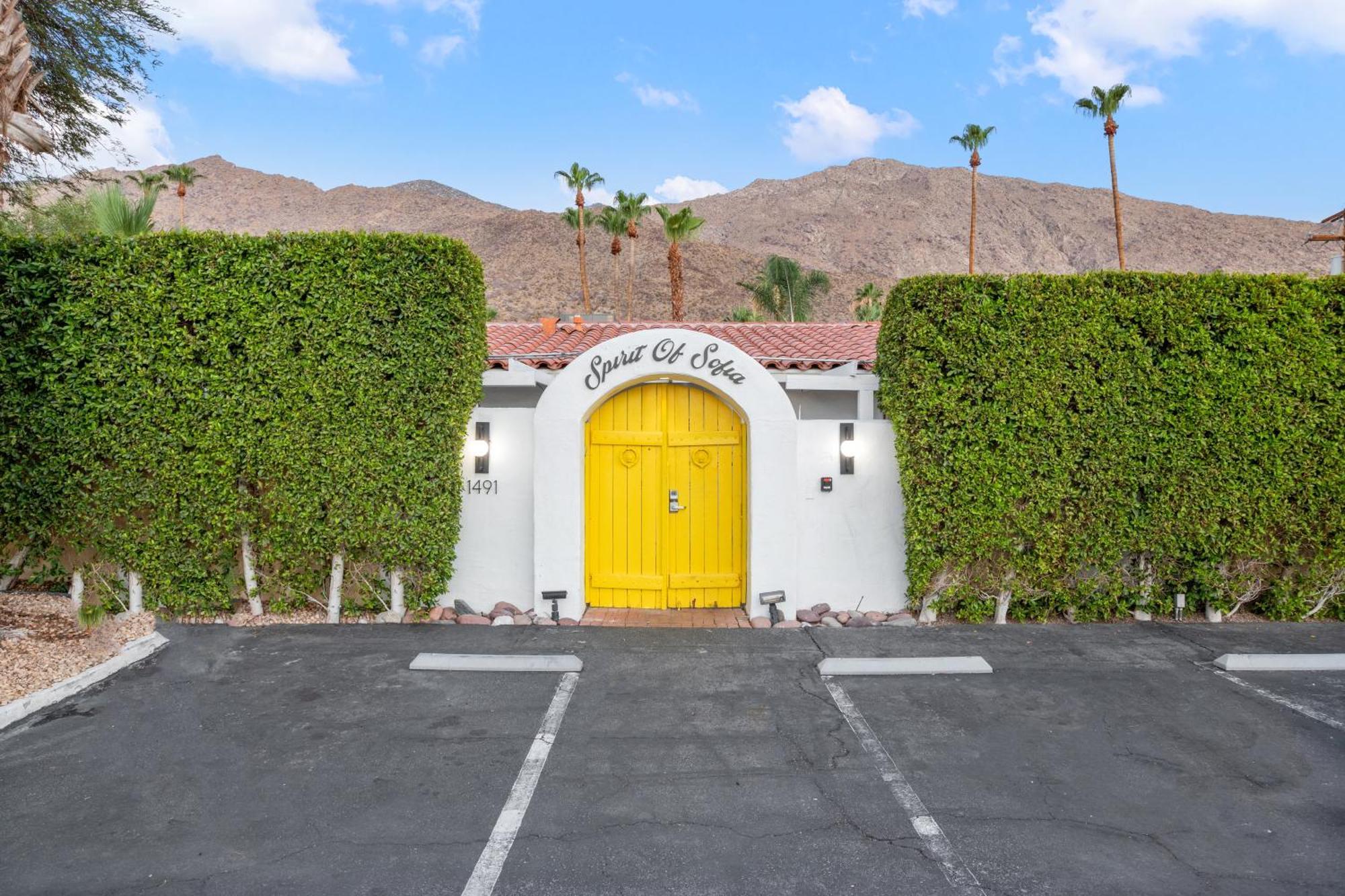 מלון Natural Palm Springs Escape Poolside Plus Downtown מראה חיצוני תמונה